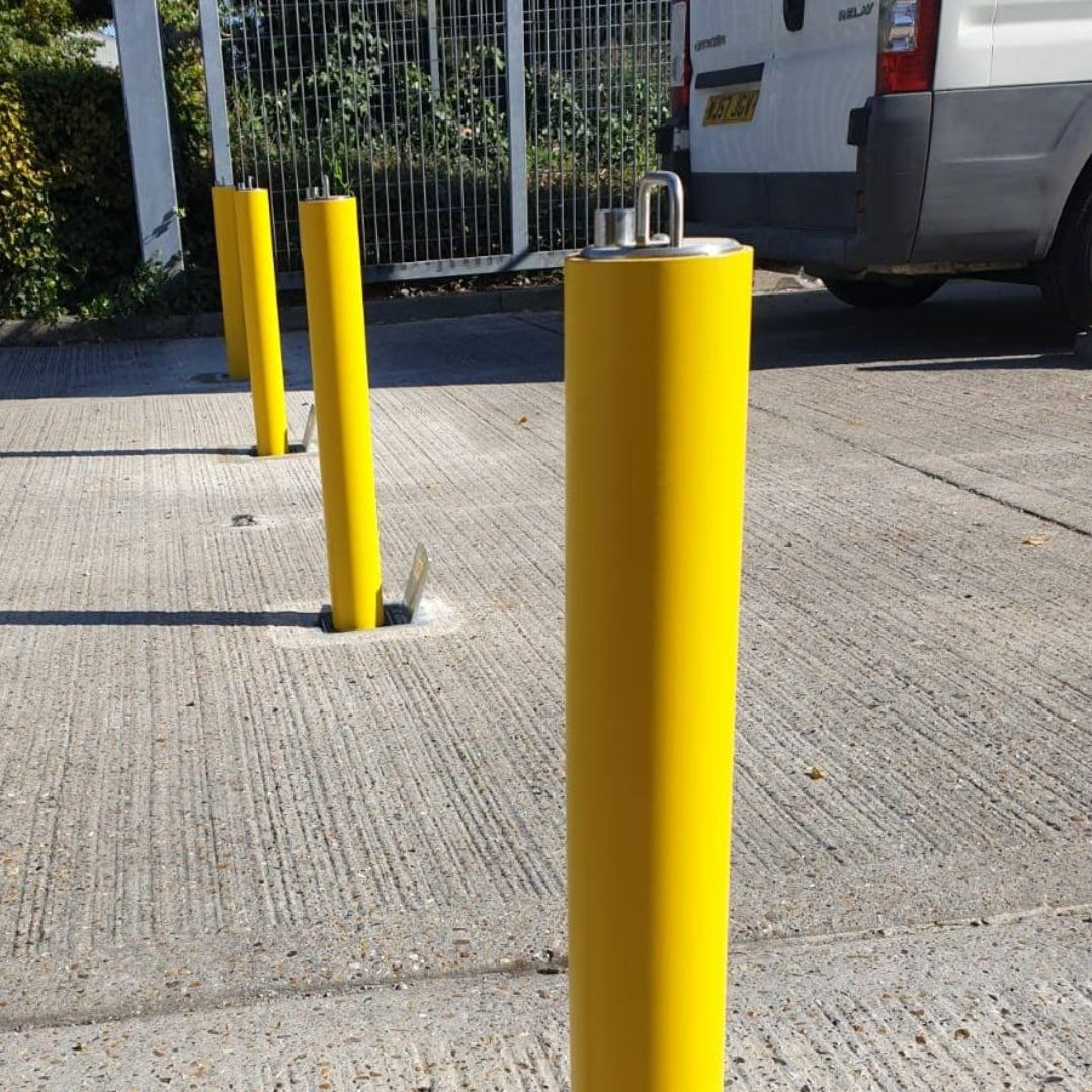 Removable Heavy Duty Bollard with Integral Lock