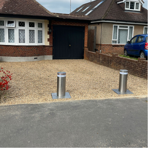 Benito Stainless Steel Automatic Bollard 600mm High