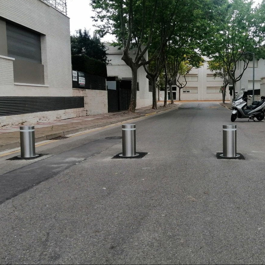 Benito Semi Automatic Stainless Steel Bollard
