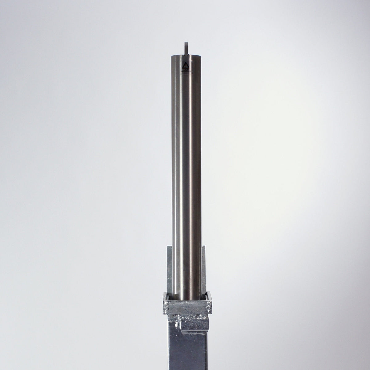 Removable Security Post with Integral Lock 745mm High