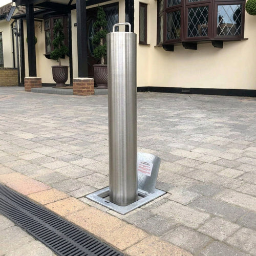 RAM telescopic bollard in driveway