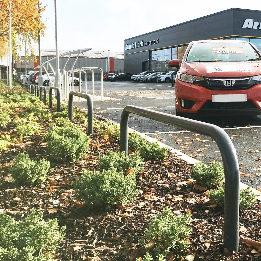 Heavy Duty Fixed Perimeter Hoop Barrier - 1.5m Long