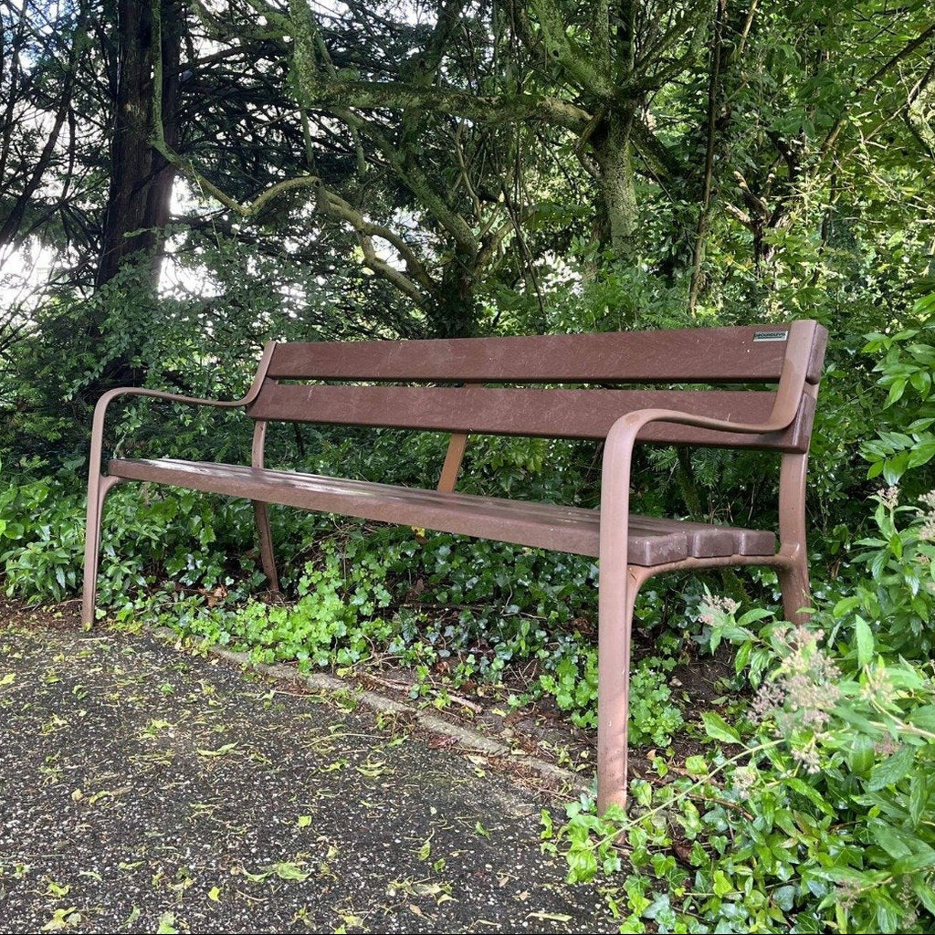 CITIZEN ECO Designer Bench – Sustainable & Maintenance-Free